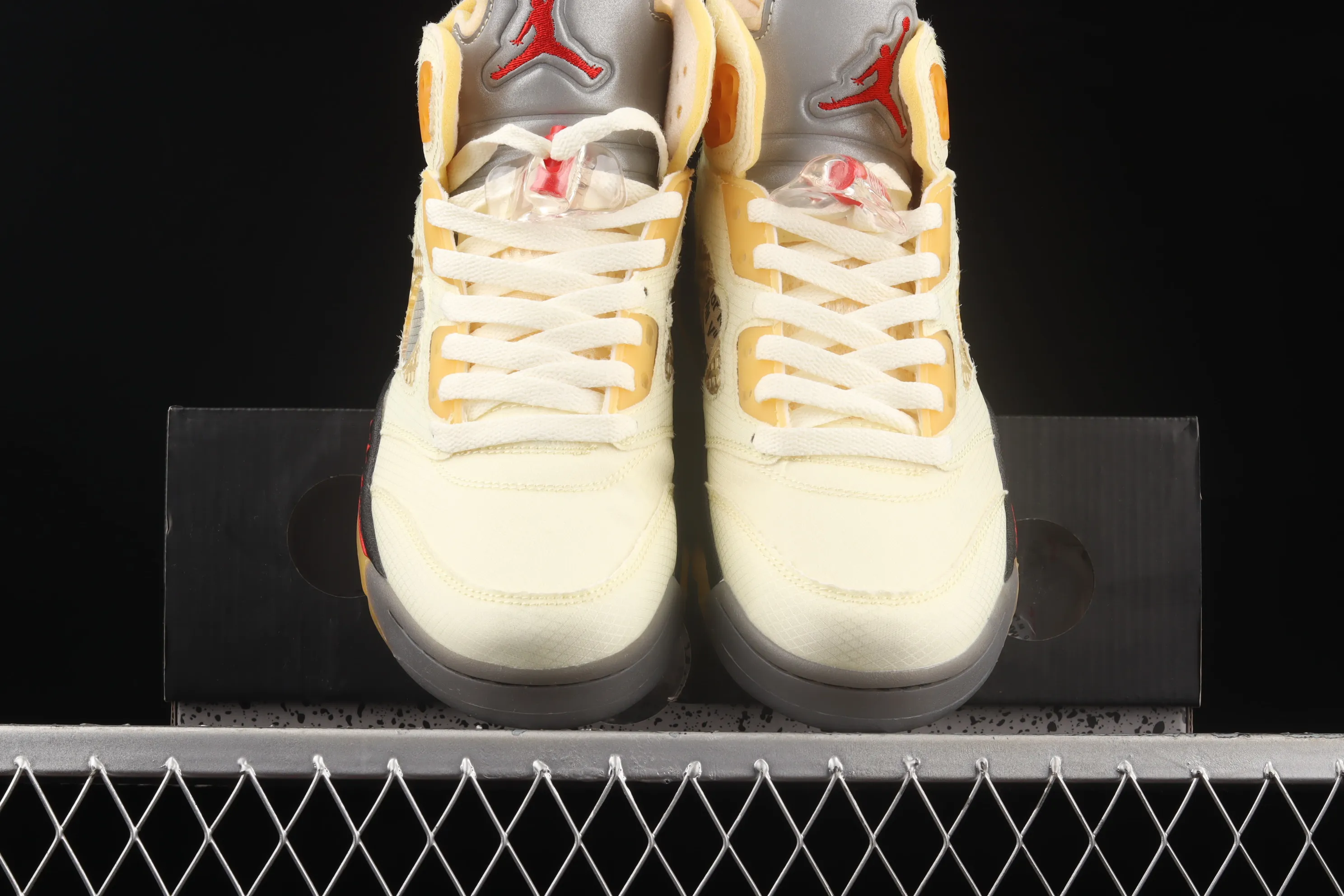 All categories Air Jordan Jordan series basketball shoes Air Jordan 5 G version OF x Air Jordan 5 AJ5 Qiao 5 Baifan Jin Chanyi DH8565-100